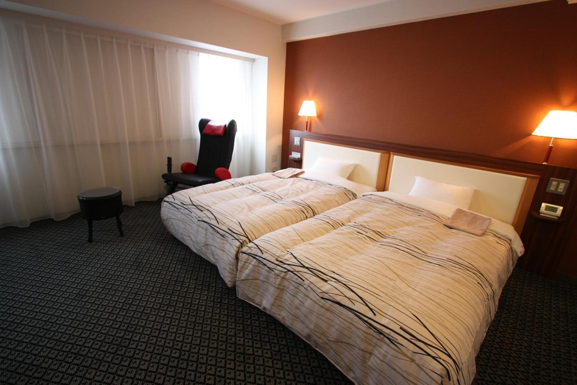 Kanazawa Manten Hotel Ekimae Екстериор снимка