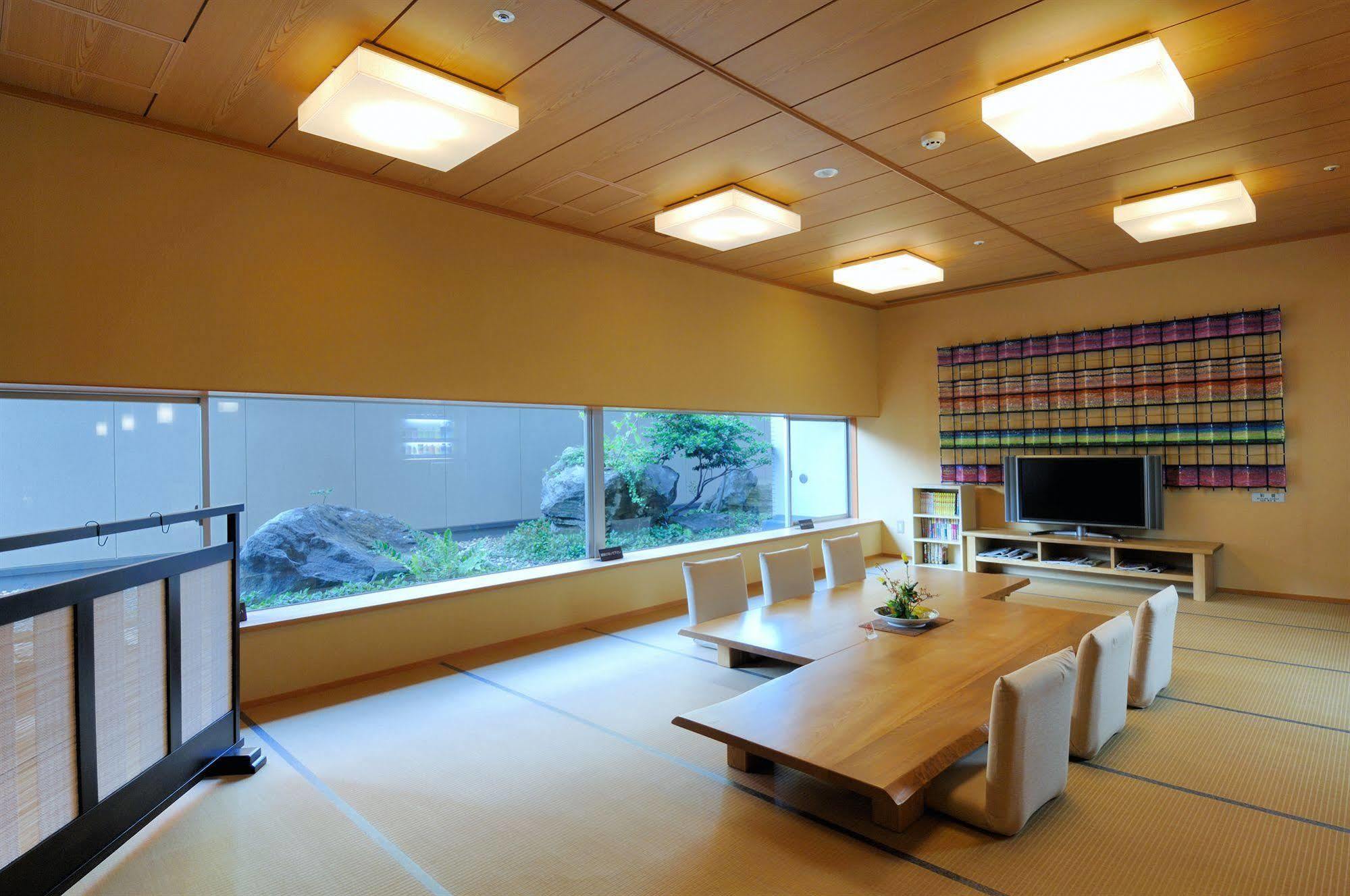 Kanazawa Manten Hotel Ekimae Екстериор снимка
